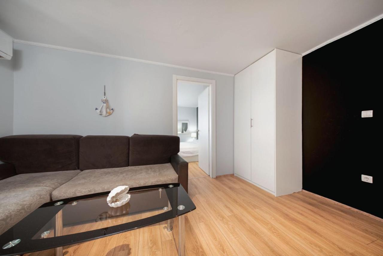 Апартаменти Apartman Gentile Спліт Екстер'єр фото